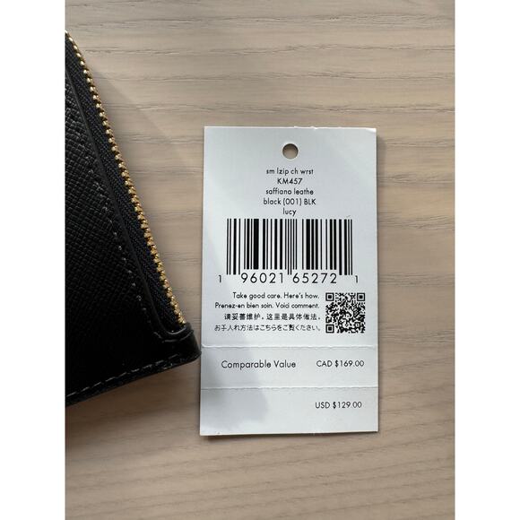 NWT Kate Spade lucy textured leather Small L-Zip Wristlet Black $130 - Picture 2 of 4